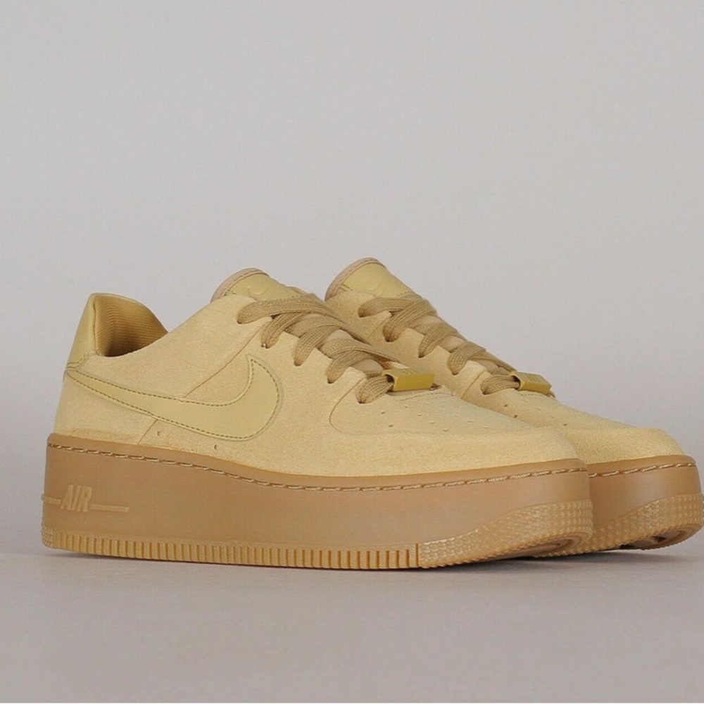 Air Force One Nike Tan Sneakers Premium Leather Low-Top